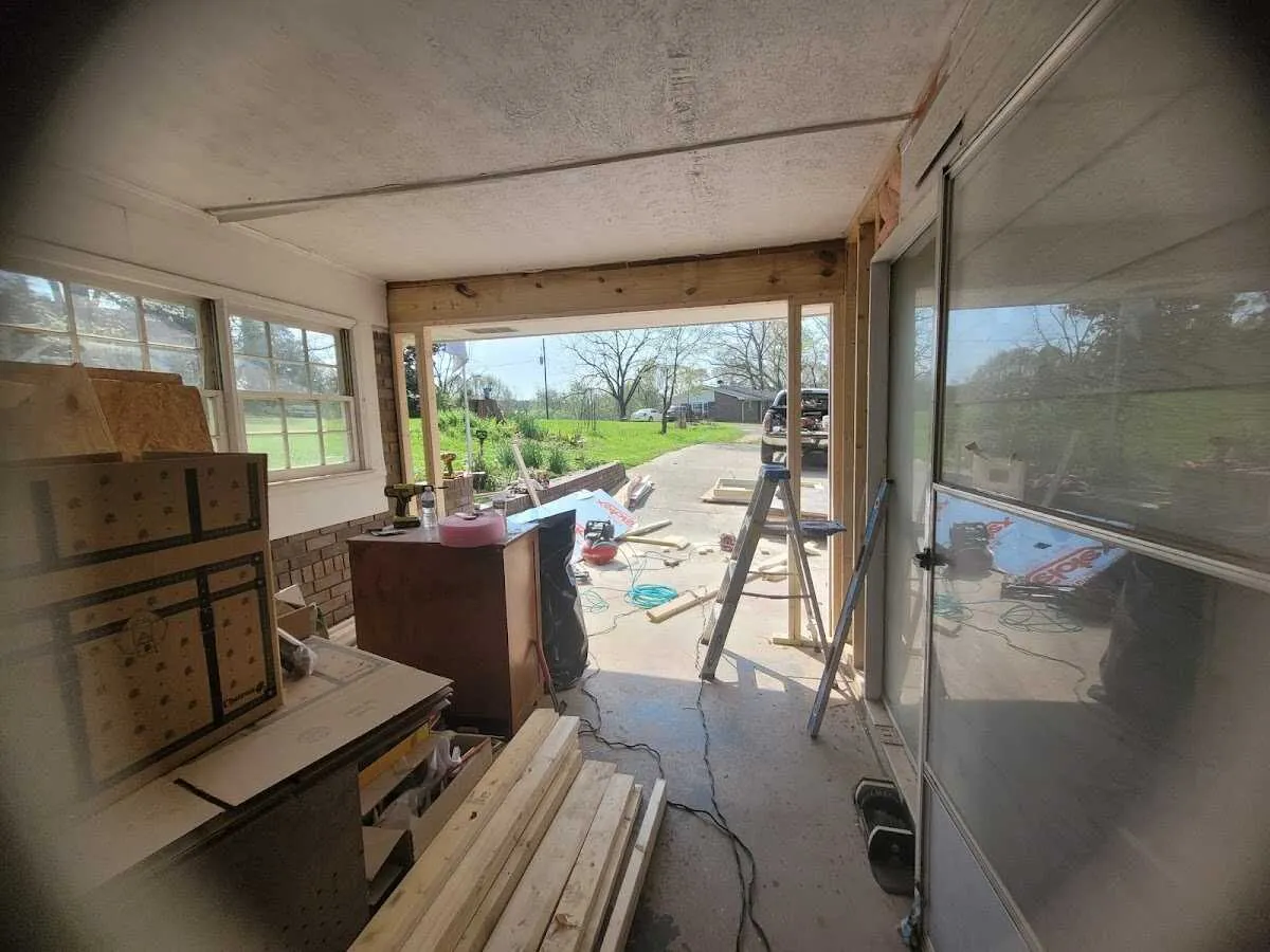 Air movers and dehumidifier for Water Mitigation Services in Thibodaux